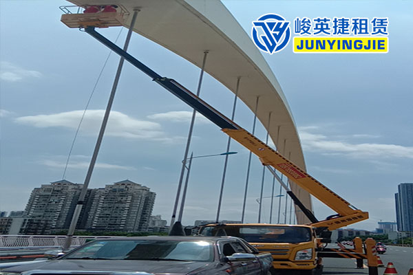 贺州柳州桥梁检测施工现场